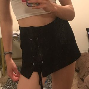 GOTH BLACK MINI SKIRT 🖤🎀